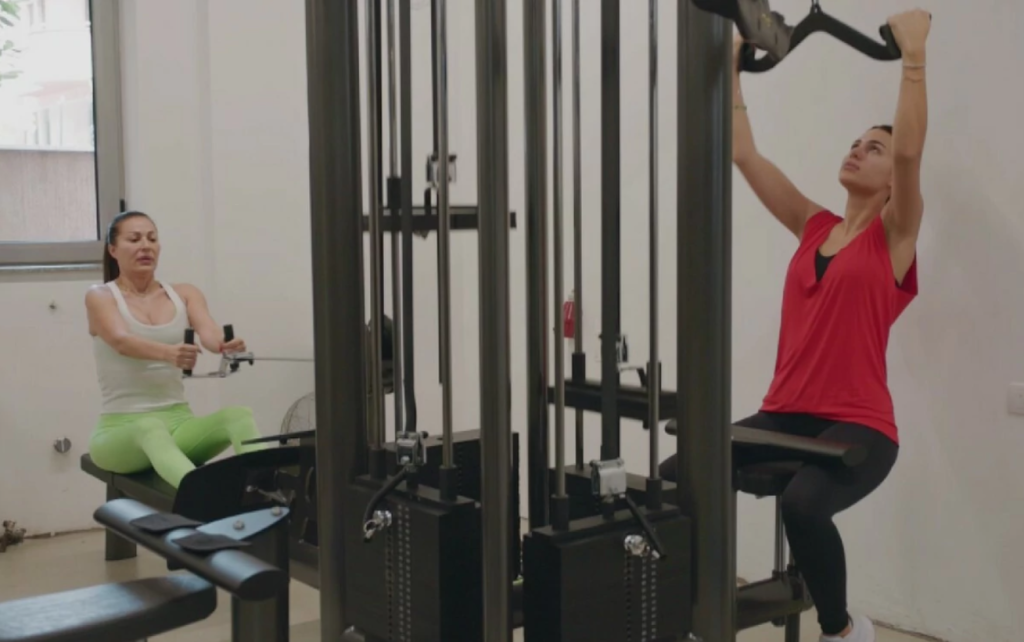 Anastasija Ražnatović prvi put pred televizijskim kamerama nakon gubitka bebe: Bleda i bez osmeha sa Cecom razgovarala o Gudelju (FOTO)