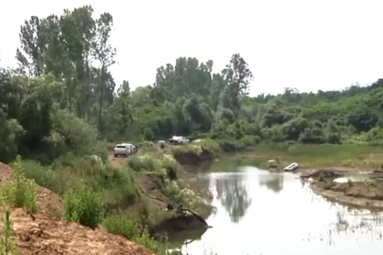 "Marijino telo je samo isplivalo, Nikolu su ronioci našli": Detalji tragedije kod Prokuplja gde su se sestra i brat udavili