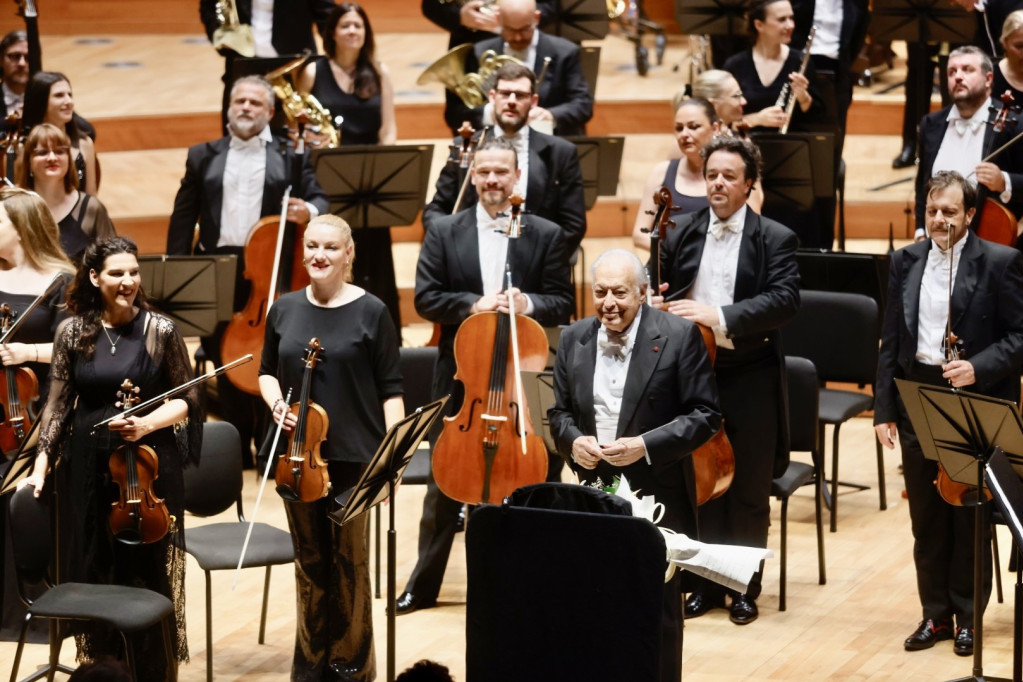 Spektakularan koncert Beogradske filharmonije u Skoplju: Nastup koji će se dugo pamtiti (FOTO)