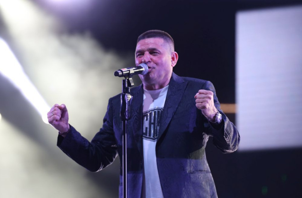 "Sve ću obelodaniti!" Naš pevač priprema pravu bombu, pa otkrio sočne detalje o kolegama s estrade