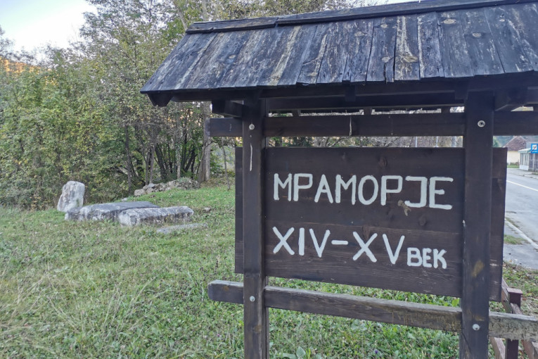 Raj za arheologe na obalama reke Drine: Kameni grobovi su nemi svedoci davnog vremena - upisani su na prestižnu UNESCO listu (FOTO)
