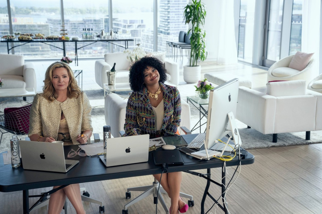 Samanta u novoj ulozi: Netfliks uzvraća udarac (FOTO/VIDEO)