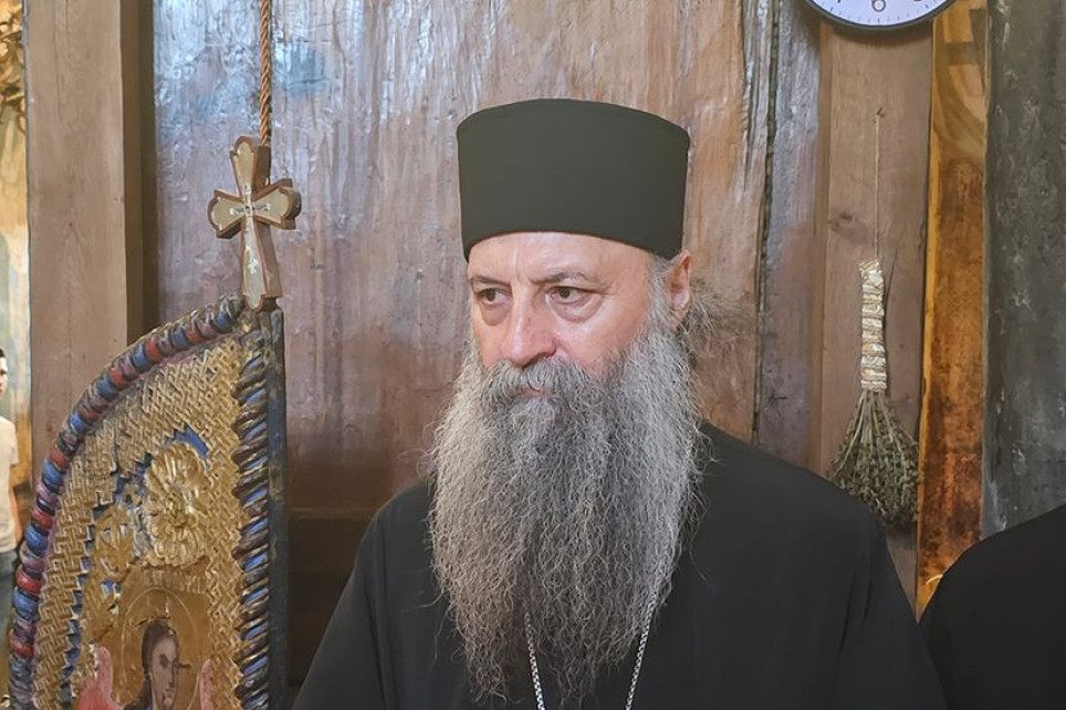 Patrijarh Porfirije na Veliki četvrtak bogoslužio u crkvi Ružici