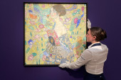 Rekordna cena za poslednju sliku Gustava Klimta: "Dama sa lepezom" prodata za deset minuta (VIDEO)