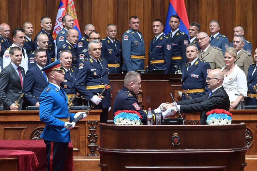 Vučević na svečanosti povodom završetka školovanja 12. klase Visokih studija bezbednosti  i oficira 66. klase Generalštabnog usavršavanja