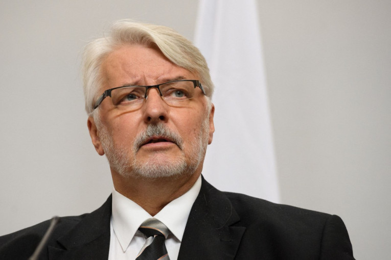 Poljski političar upozorio Kijev: Većini zemalja EU nije potrebna Ukrajina, nego Rusija
