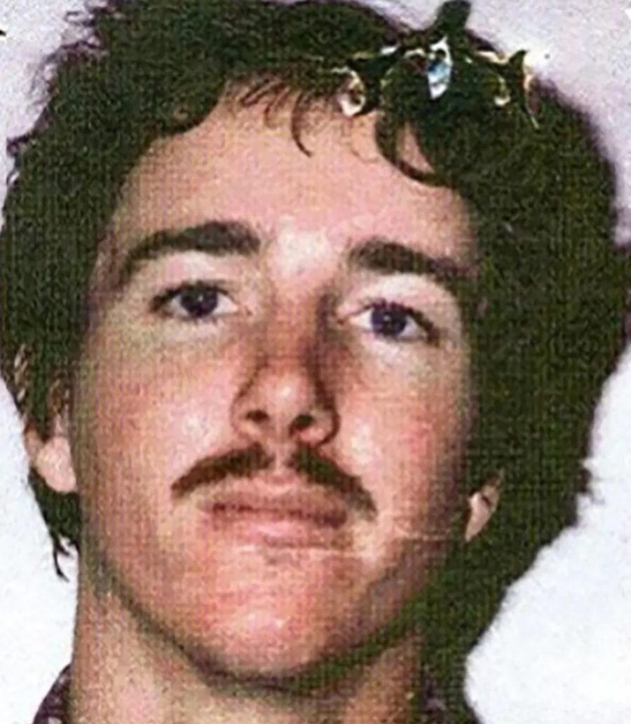 Bio u bekstvu 39 godina: Uhapšen muškarac koji je posle ubistva žene promenio 13 imena