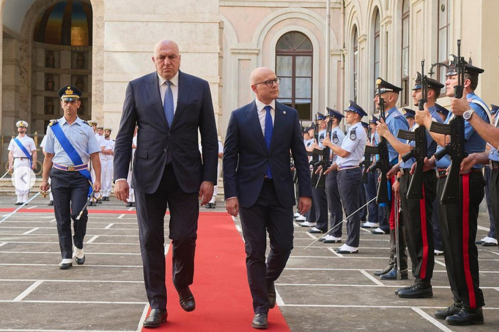 Sastanak ministara Vučevića i Krozeta u Rimu: Italijanski kolega pripremio doček na visokom nivou