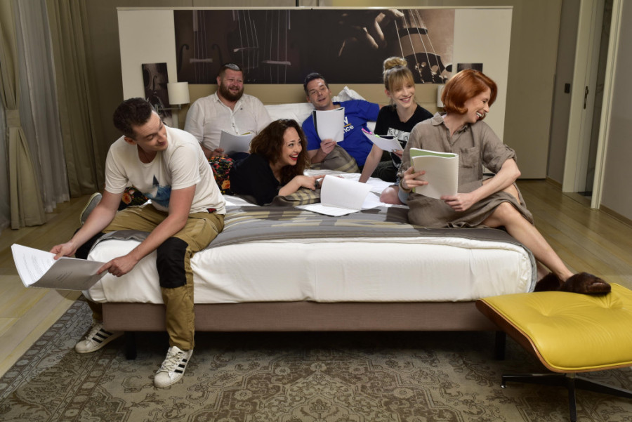 Nervni slom zbog neveste koja se nije pojavila pred oltarom: Madlenianum predstavlja "Godišnjicu" (FOTO)