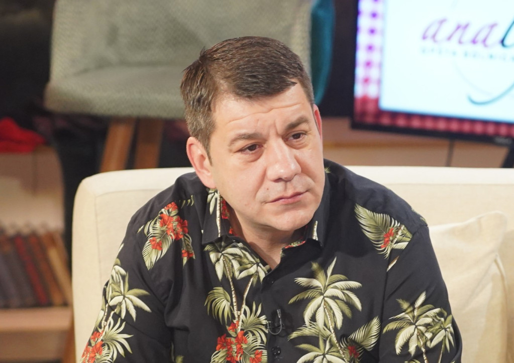 „Najveća sam budala na Balkanu!" Miksi pala roletna, pa zvanično raskrstila s bivšima: Ivan, Zola, Bebica, svi su oni mrtvi za mene!