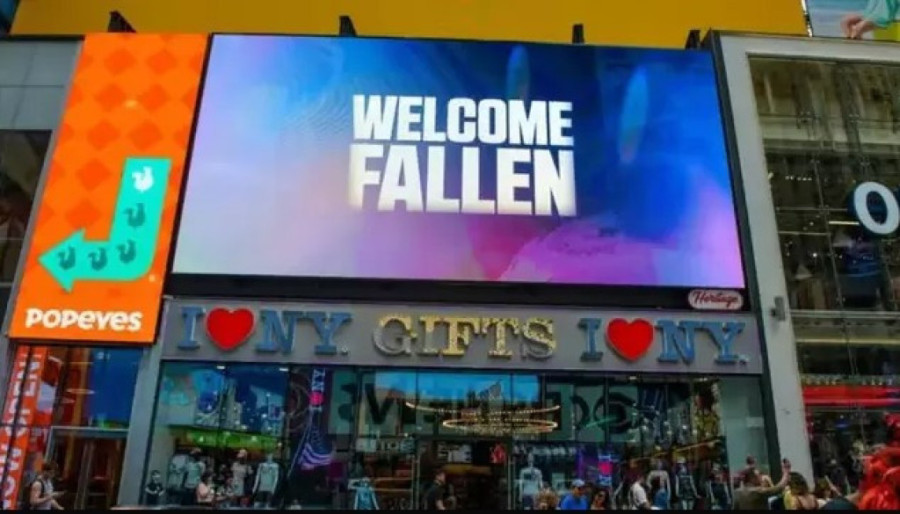 Novi FURIA igrač osvanuo na bilbordu Tajms Skvera u Njujorku! (FOTO)