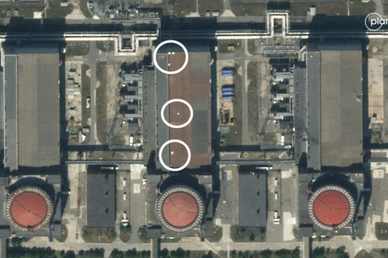 Misteriozni objekti na krovu nuklearke Zaporožje izazvali pometnju: Zapad priča o eksplozivu, Rusija negira tu mogućnost (VIDEO)