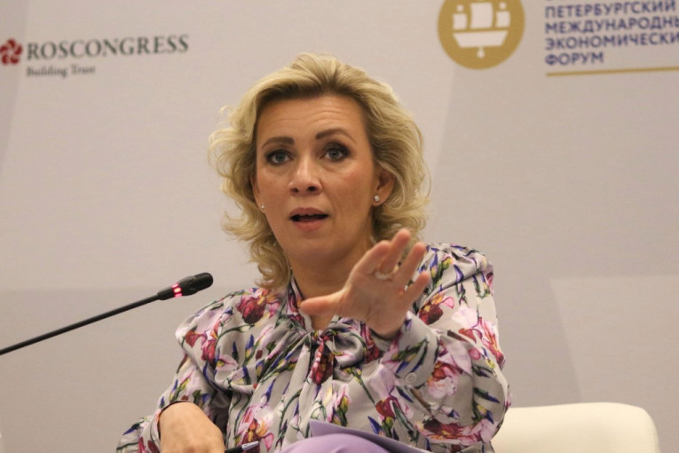 Zaharova odbrusila Makronu: Rusija neće štedeti sponzore kijevskog bezakonja