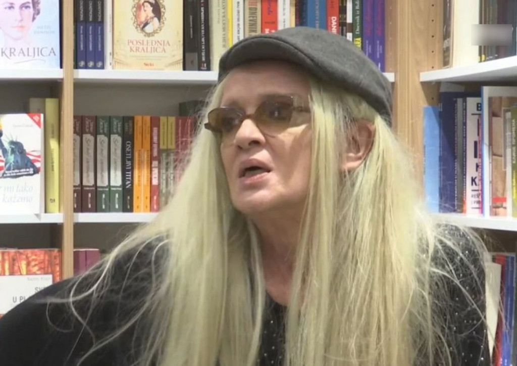 "Vlasnica je izbacila Bebi Dol iz stana!" Komšije otkrile nove detalje o pevačici