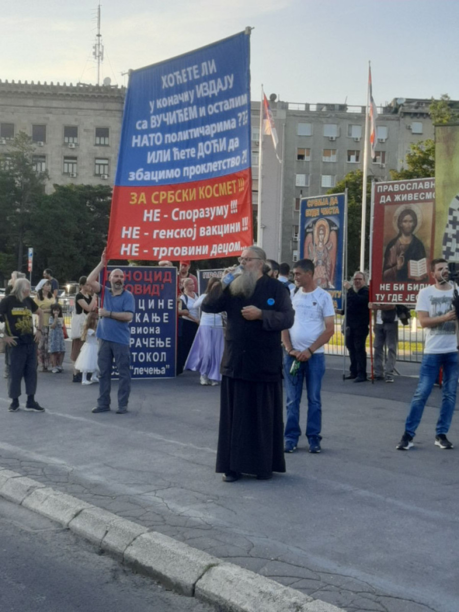 Završen politički protest plaćeničke opozicije: Demonstranti se razilaze (FOTO)