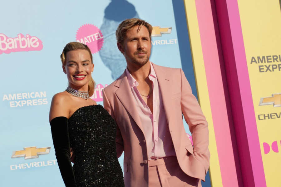Ceo svet priča o filmu "Barbi": Dajte Rajanu Goslingu Oskara! (FOTO/VIDEO)