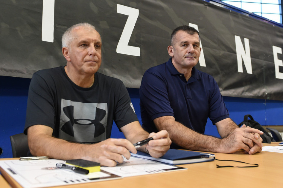 Važna vest za Grobare: Savić otkrio da li Obradović ostaje u Partizanu!