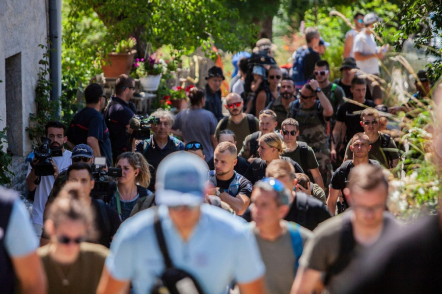 Francuska na nogama zbog nestanka dvogodišnjaka: U potragu uključen i helikopter iz kog puštaju majčin glas, strahuje se da je otet (VIDEO)