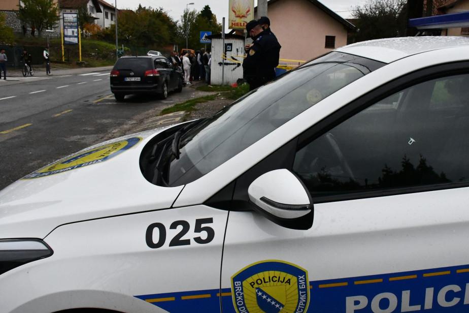 Haos u autobusu u Banjaluci: Putnik potegao nož na vozača!