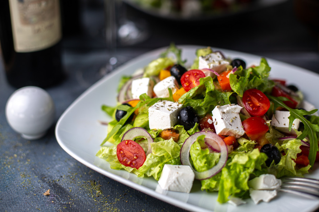 Brze i zdrave: Ovo su četiri najlakše letnje salate spremne za 20 minuta
