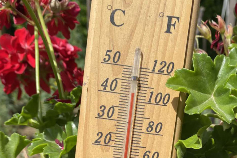 Kuvaćemo se! U Srbiji će temperature biti 45 stepeni: Klimatolog Đurđević dao tmurna predviđanja