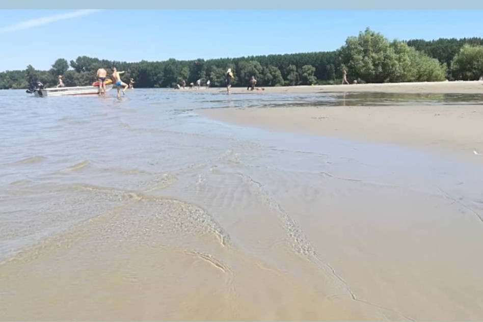 Ovo su srpski Maldivi! Sremski Karlovci kriju misteriozno ostrvo Ko Čang: Atmosfera Tajlanda nasred Dunava! (FOTO/VIDEO)