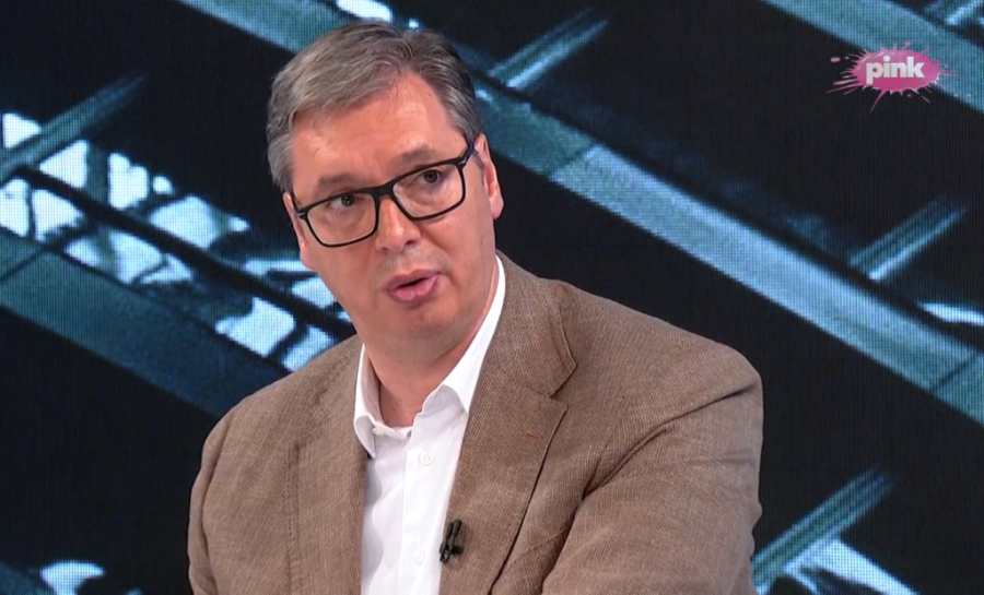 "Najgori su oni što pljuju korito iz kog su pili": Predsednik o "botovima" i kritikama Zorane Mihajlović