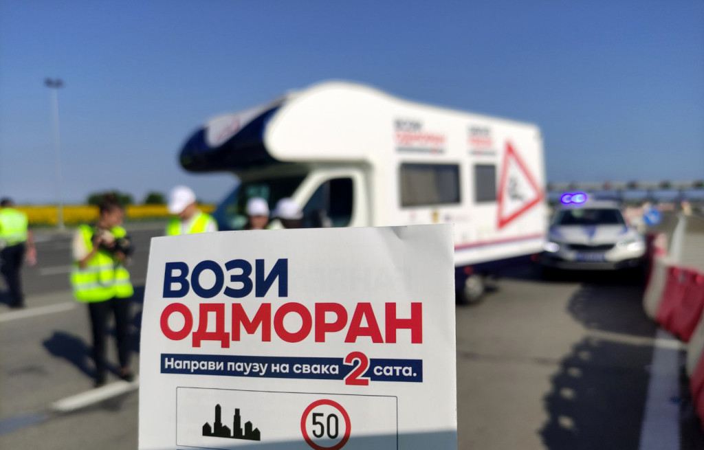 U MUP-u apeluju: Vozači, pravite pauze na svaka dva sata! A evo kolika temperatura sme da bude u kolima ako koristite klimu