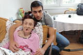Ispovest Marka Bacetića o bolesnoj majci: Krili su od mene gde je, a kada sam je našao šokirao sam se (UZNEMIRUJUĆE FOTO)
