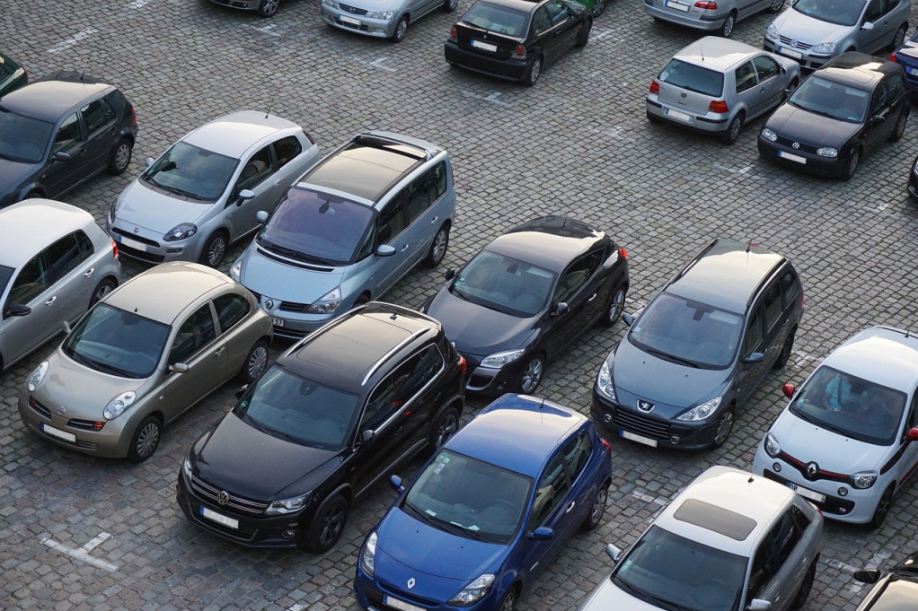 U junu je registrovano čak milion novih automobila! Rast zabeležen u svim zemljama EU, osim u Mađarskoj