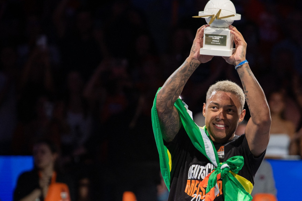 Ko je nova Zvezdina bomba: Briljirao u Ulmu - bio MVP nemačkog plej-ofa!