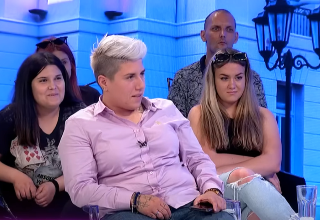 Ina Rajzinger tvrdi da dete nije Zolino, a krišom se čuje sa njima: "Stvarno je sramna i jadna ako to radi"