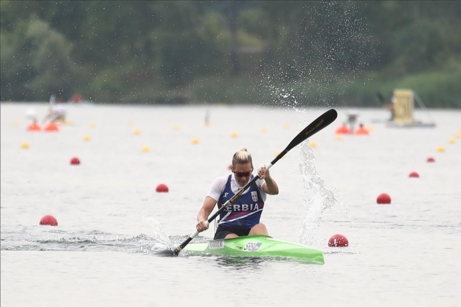 Intervju kajakaši, zastava Srbije, medalje