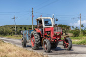 Za veću bezbednost u saobraćaju: Objavljen javni poziv za zaštitne ramove za traktore, Vesić uputio apel