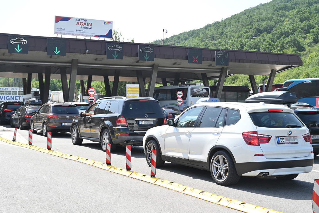 Haos na ovom graničnom prelazu: Teretna vozila čekaju čak 10 sati