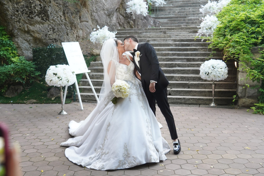 Prvi intervju Marije Mikić posle svadbe: Zašto joj je muž sada privlačniji, koja dama je bila najveselija i šta su radili prve bračne noći