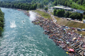 Počinje najveća žurka na Balkanu! Drinom zaplovilo 20.000 ljudi i 1.500 čamaca, Bajina Bašta danas gori (FOTO)