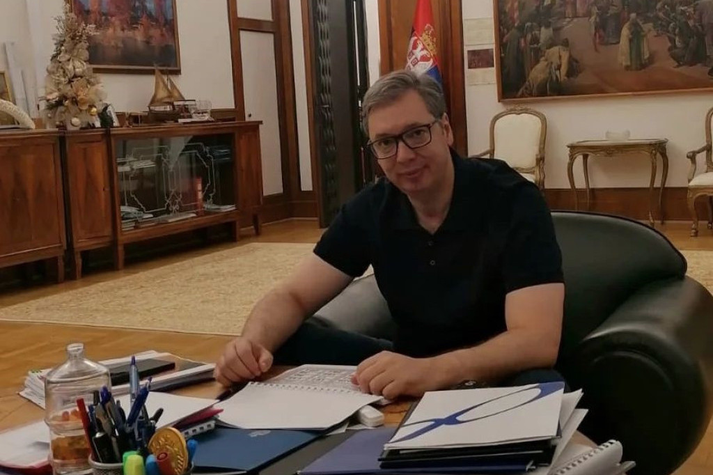 Oglasio se predsednik Vučić: Čeka nas mnogo dobrih stvari u danima pred nama