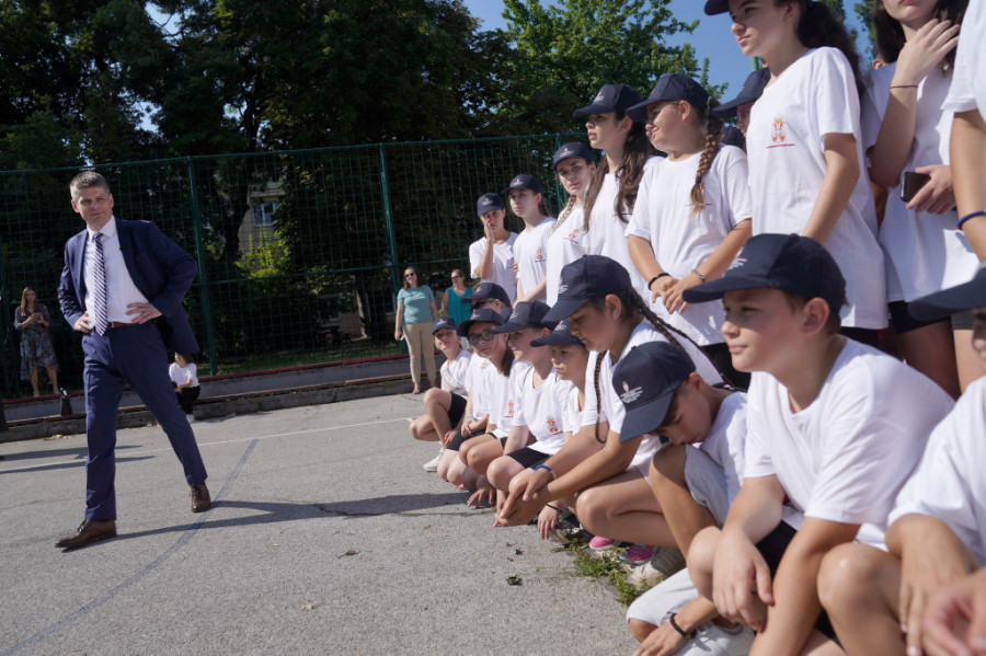 U Beogradu počeo prvi od šest letnjih kampova za srpsku decu iz regiona