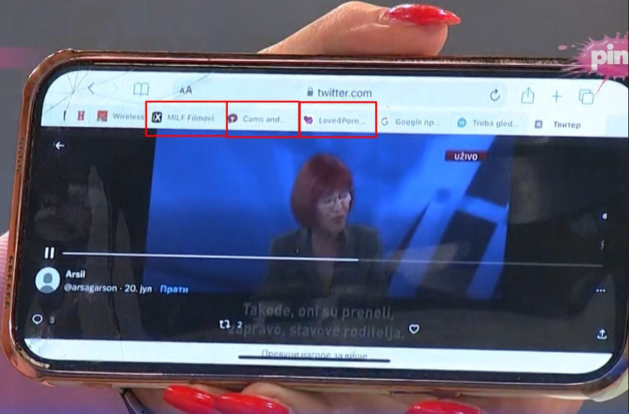 Jovana Jeremić otkrila više o sebi nego što je planirala: Slučajno pokazala kakve stranice za odrasle voli! Jedna se posebno izdvaja