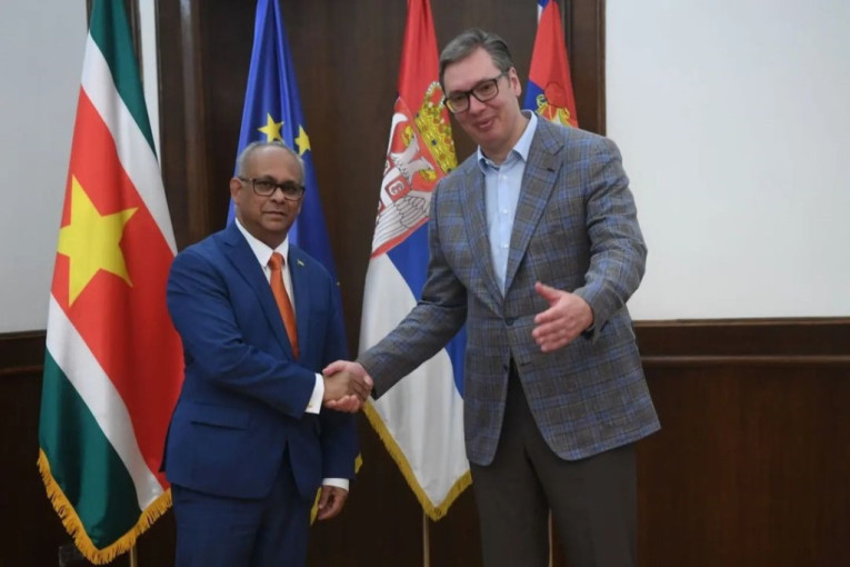 Surinam za nas ima poseban značaj: Predsednik Srbije sastao se sa ministrom Albertom Ramdinom