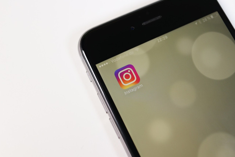 Depresija i društvene mreže: Instagram algoritam kao mogući indikator emocionalnog stanja