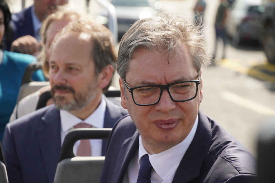 Svečano otvorena deonica Auto-puta mira: Vučić poručio da ove godine otvaramo stotine kilometara puta - to su milijarde evra