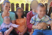 Majka ubila svoje troje dece: Dok je policija pokušavala da je urazumi, u kući se odvijala prava drama