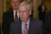 Senator se usred konferencije "zaledio" i prestao da govori (VIDEO)