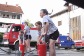 Ova deca su pravi mali heroji: Mališani iz Dragačeva žele da postanu vatrogasci-spasioci (FOTO)