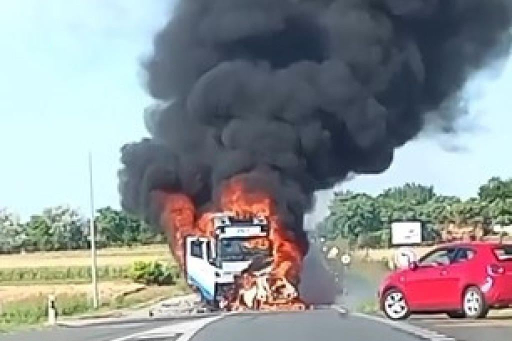 Detalji eksplozije kamiona u Leskovcu: Rus pokušao da ugasi požar, pa zadobio teške opekotine!