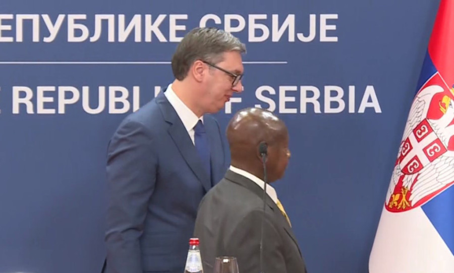 Predsednik Vučić: Hvala Ugandi što poštuje integritet Srbije, planiramo avio-liniju do Kampale