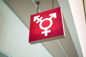 Guverner Oklahome potpisao uredbu kojom se definišu pojmovi "muškarac" i "žena": Mnogi misle da je to atak na transrodne osobe