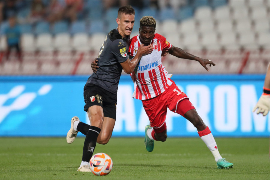 Zvezdin trener otkrio kakvo je stanje povređenog Olajinke, a onda i "pecnuo" Vojvodinu